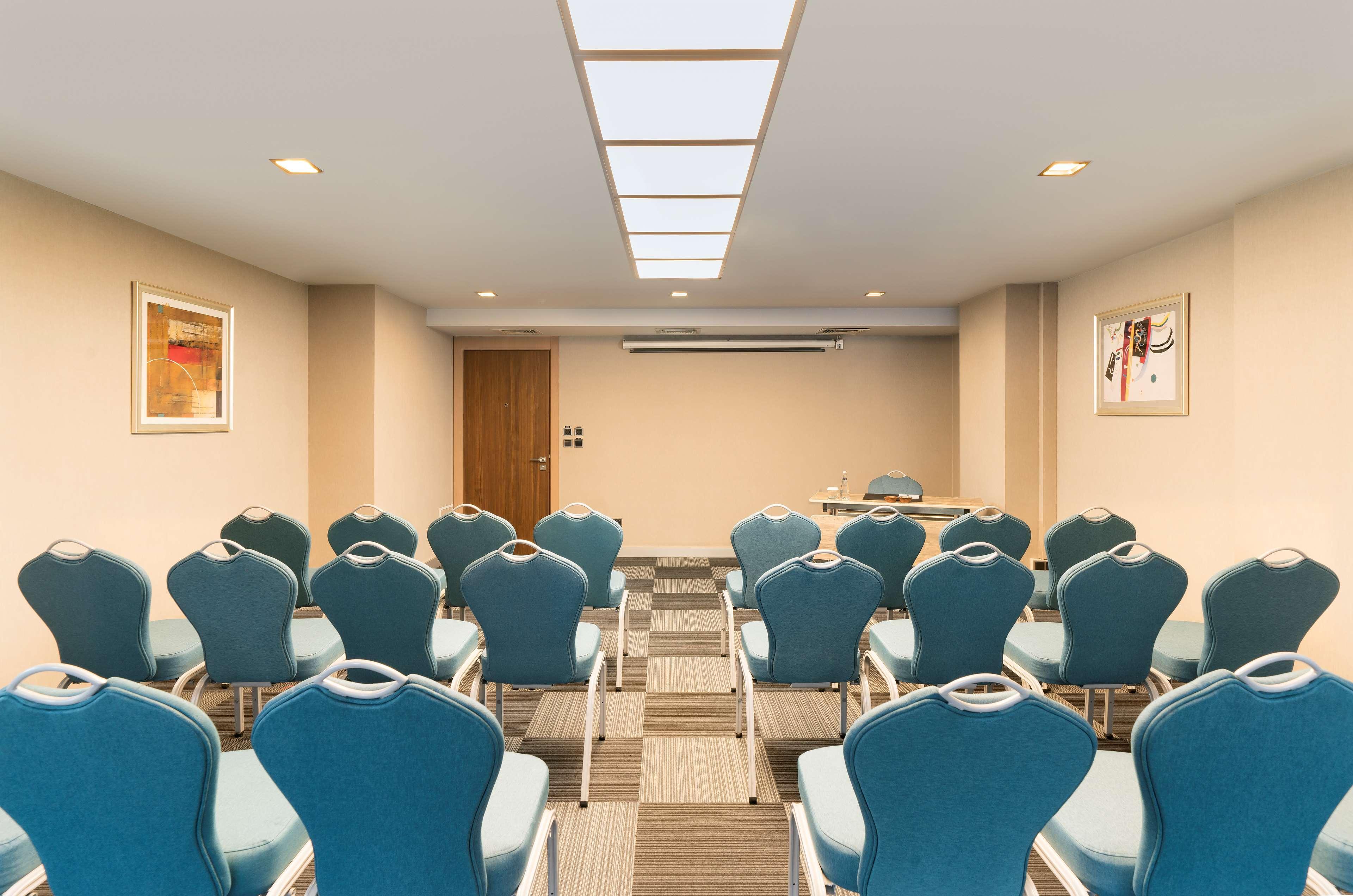 Hotel Radisson Blu Ankara Zewnętrze zdjęcie